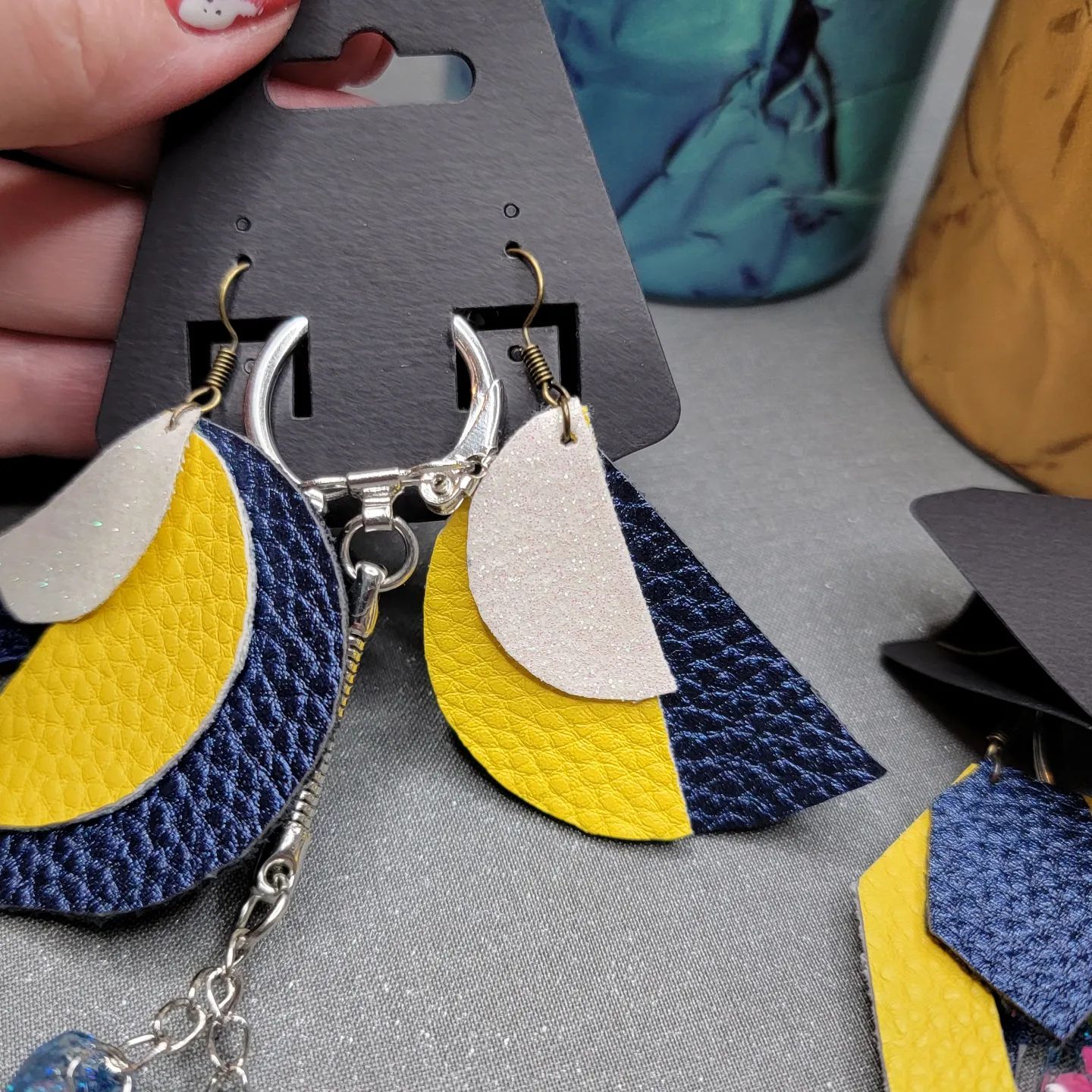 Earings and Keychain combo image 1