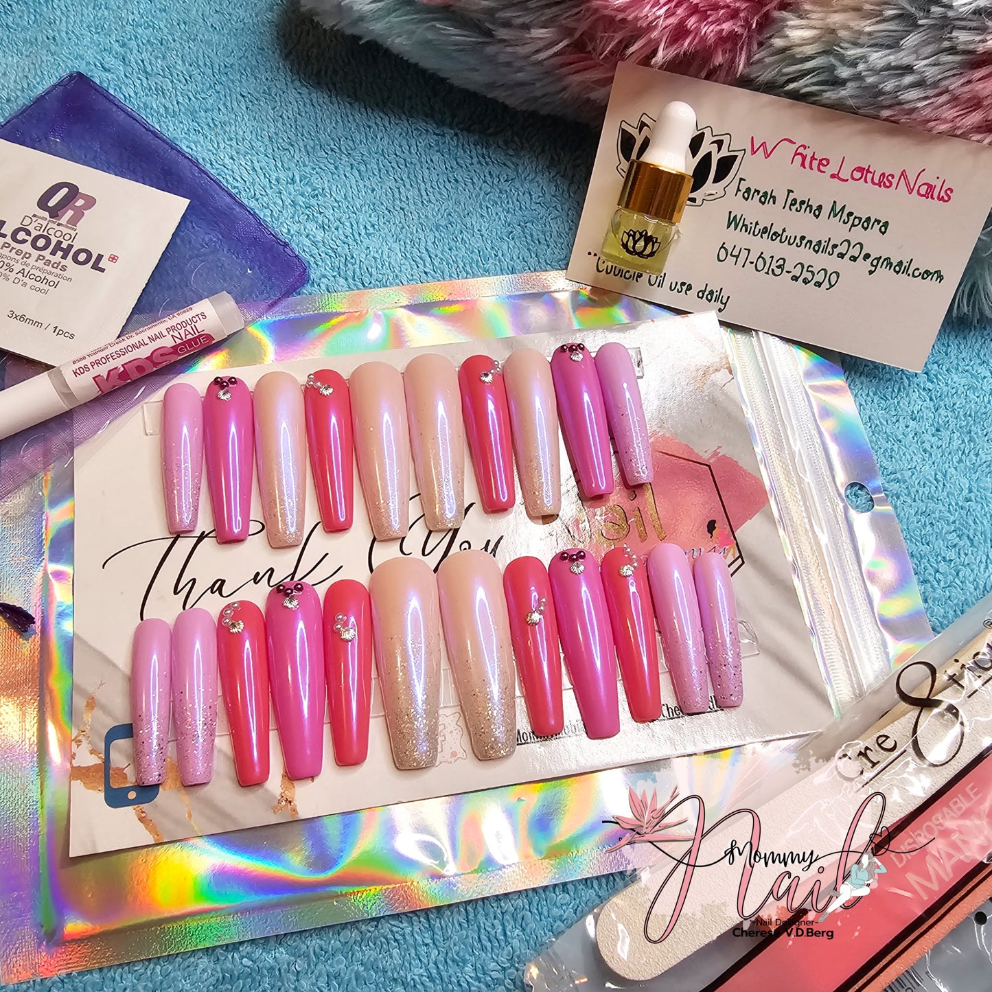 Pearl Press On Nails  image 0